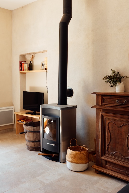 Poêle à bois du gîte Kermès pour les soirées d'hiver