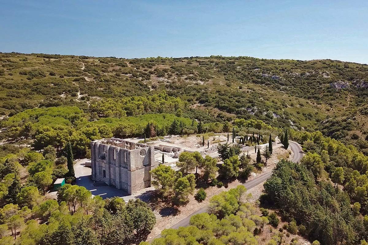 Randonnée depuis le domaine de Stony vers l'abbaye St Felix de Monceau
