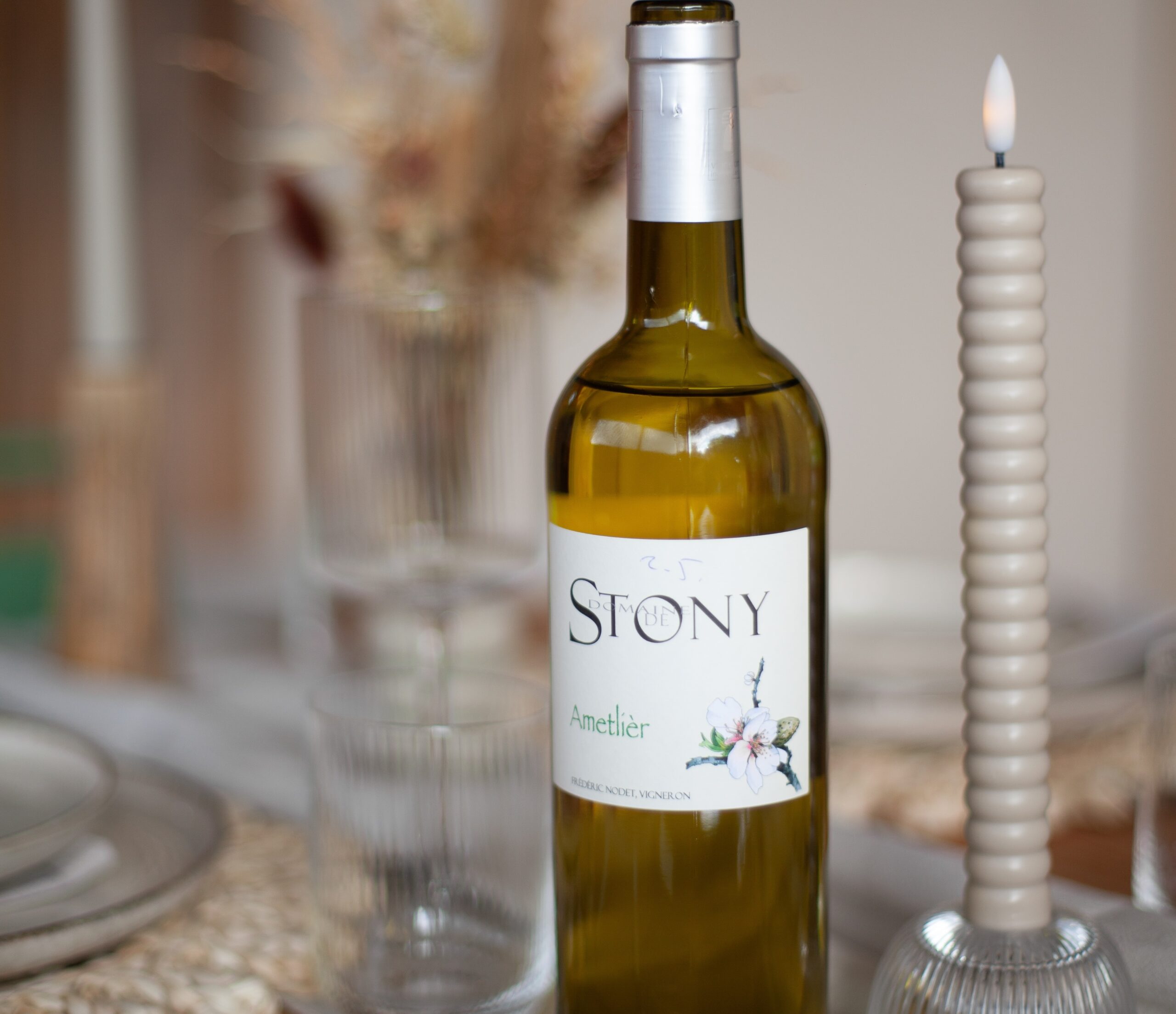 Muscat sec Ameltier du Chateau de Stony pour accompagner un diner